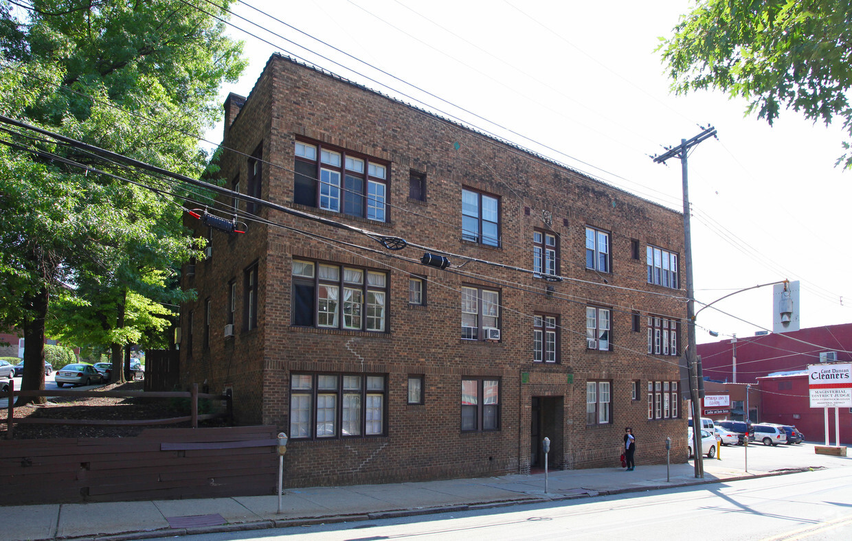 Foto del edificio - Squirrel Hill South