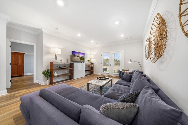 Photo - 1519 Spring Berry Ln House