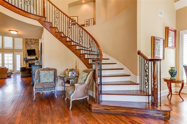 Foto del edificio - 6513 Lazy Oak Ln