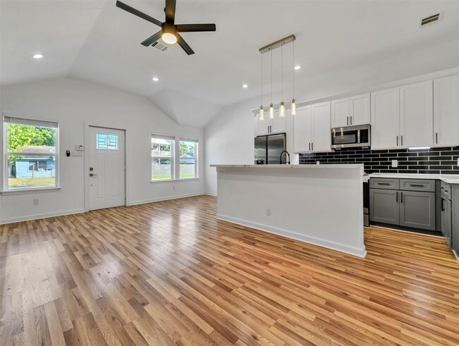 Building Photo - 7323 Iwo Jima Rd