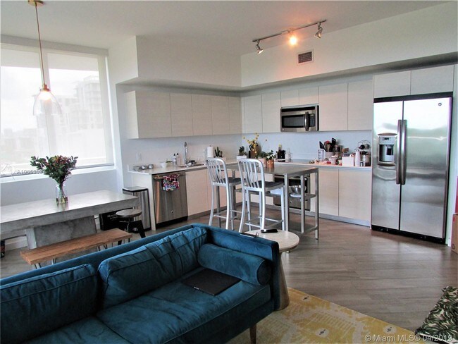 Building Photo - 4250 Biscayne Blvd
