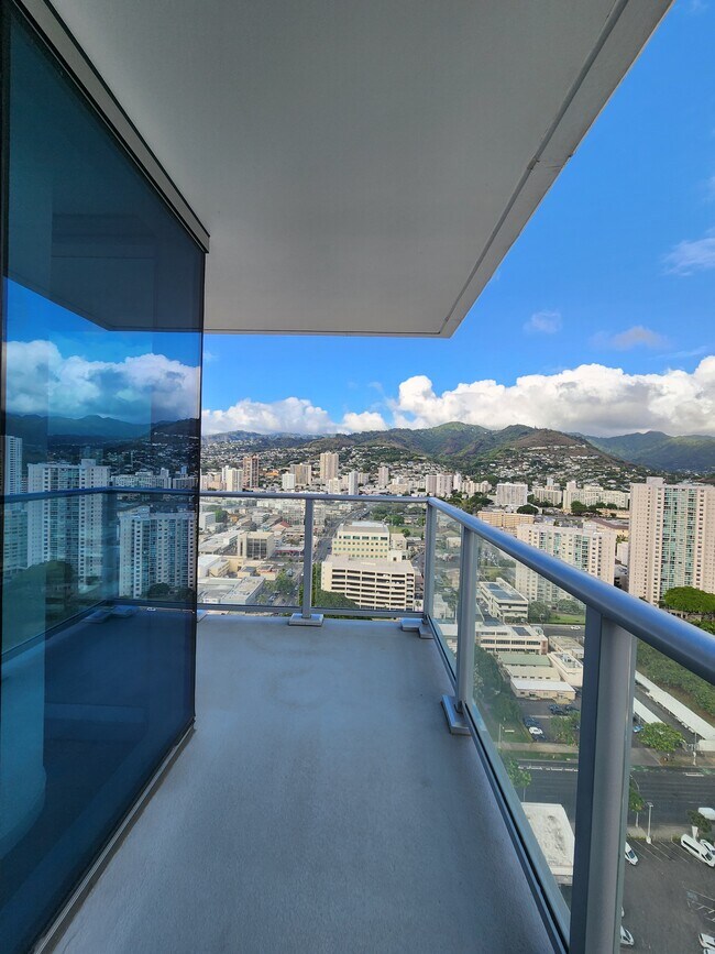 Foto del edificio - 1515 Liona St