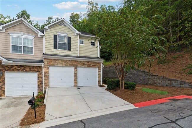 Building Photo - 2302 St Simons Dr