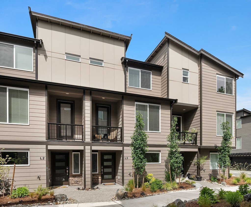 Primary Photo - 14913 48th Ave W