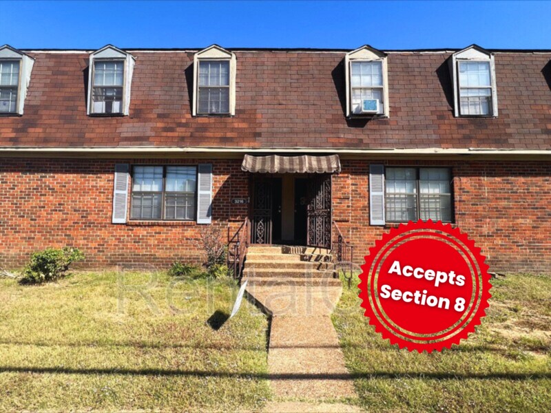 Primary Photo - 3216 S Mendenhall Rd