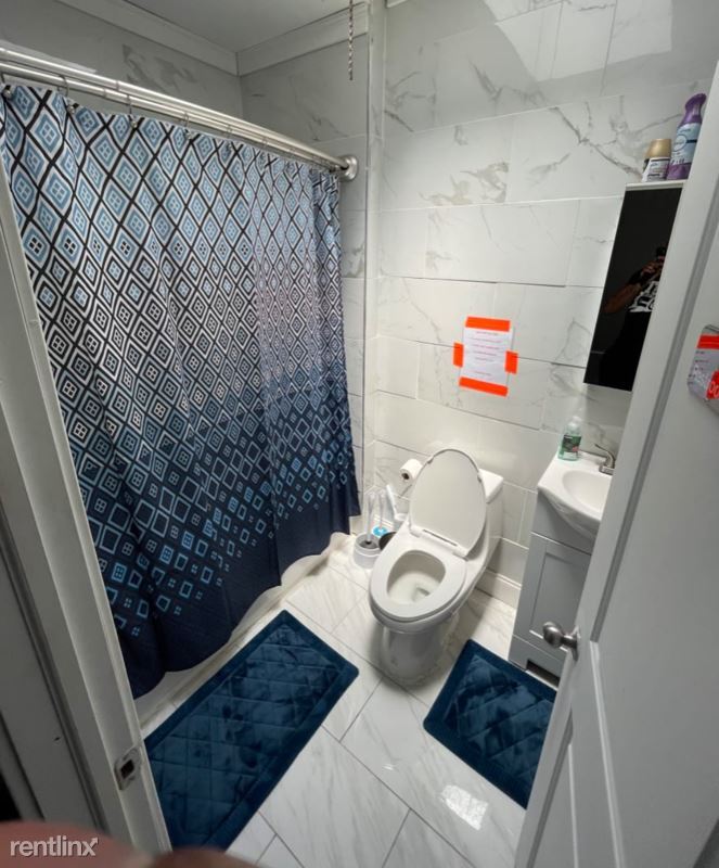 Foto del edificio - 1 br, 1 bath House - 2906 N Judson St 3 Un...