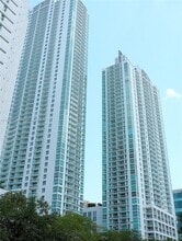 Building Photo - 951 Brickell Ave