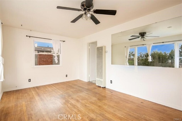Building Photo - 490 3rd St