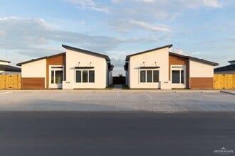 Building Photo - 14 Hidalgo Cir