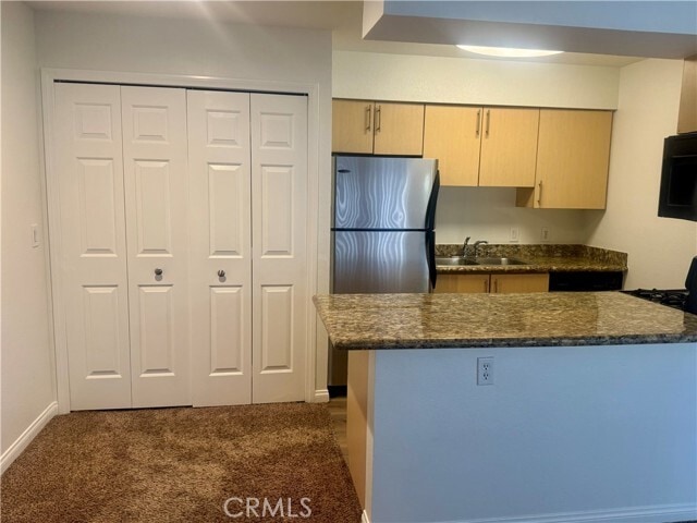 Building Photo - 2155 Highpointe Dr