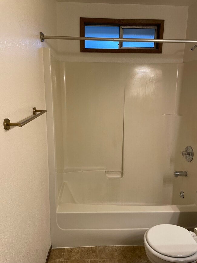 Building Photo - 711 11th St NE