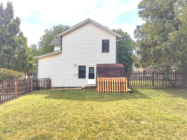 Foto del edificio - 801 N Randolph St