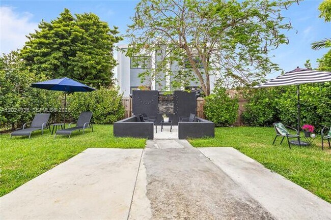Foto del edificio - 2788 SW 33rd Ct