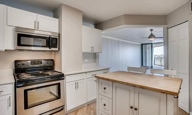 Photo - 550 E 12th Ave Apartment