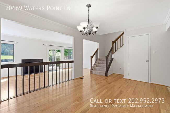 Foto del edificio - 20469 Waters Point Ln