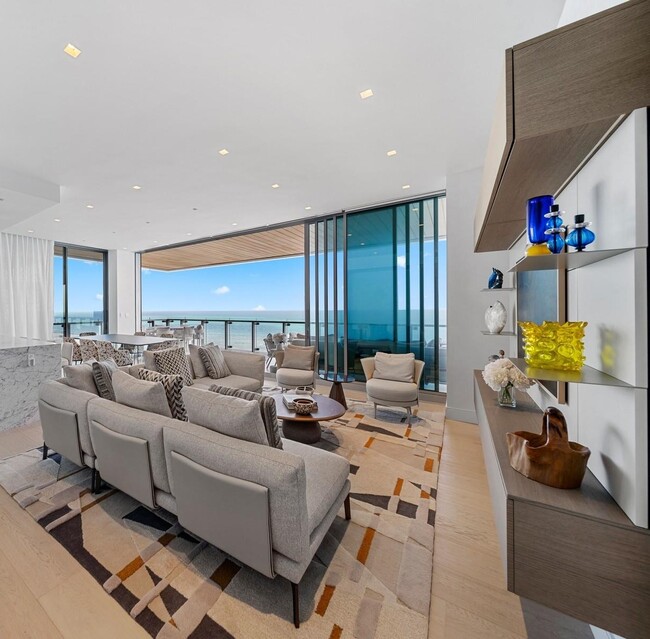 Building Photo - 5775 Collins Ave