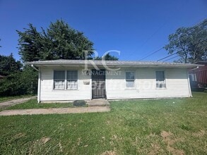 Building Photo - 1204 Giddings St