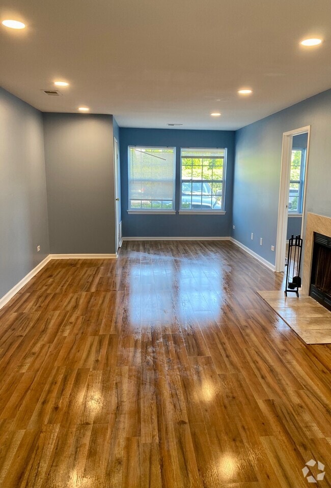 Building Photo - 1362 E Wyndham Cir