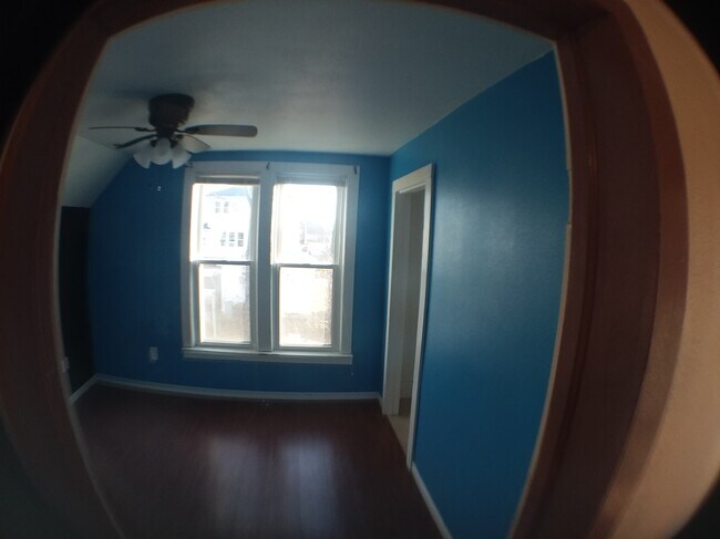 Foto del edificio - 612 6th St SW