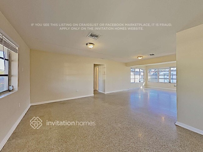 Building Photo - 8570 NW 11th Ct