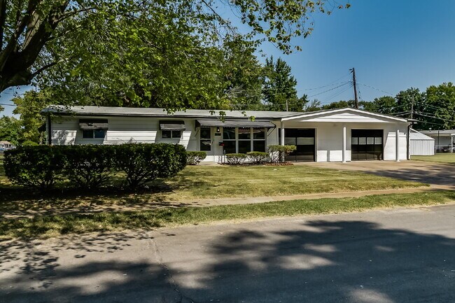 Foto del edificio - Charming & Modern 3 Bed / 1 Bath Home in Florissant