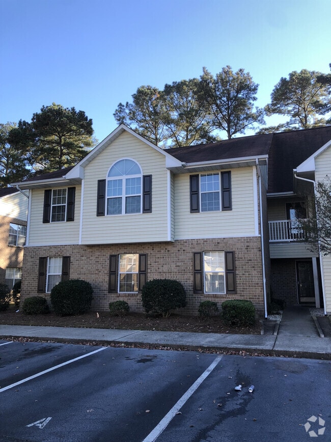 Building Photo - 2932 Mulberry Ln