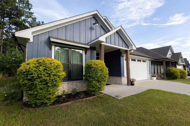 Foto del edificio - 1668 Alamo Xing Rd