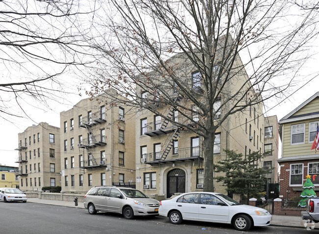 Building Photo - 86-22 98th St