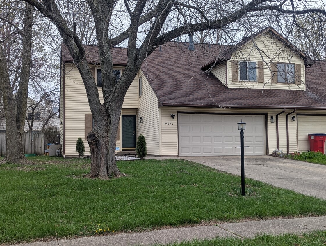 Primary Photo - 2504 Covington Dr