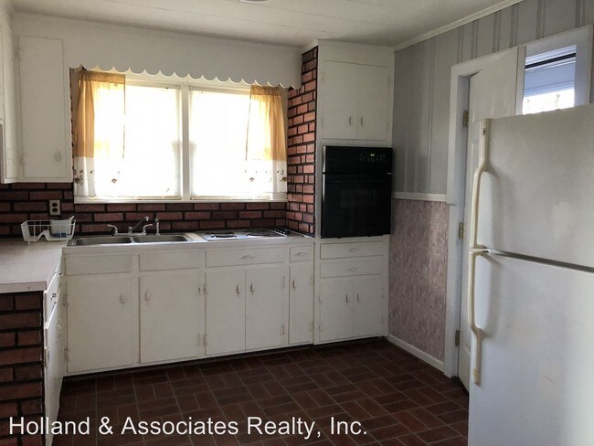 Building Photo - 2 br, 1 bath House - 1830 Maryland Avenue