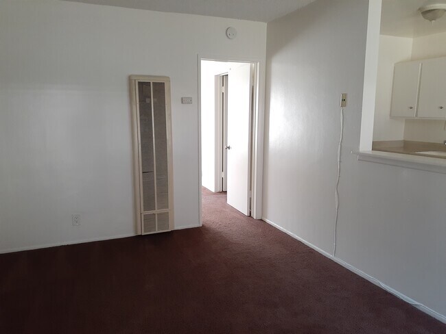 Foto del edificio - 12581 Shelley Dr