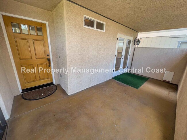 Foto del edificio - AVAILABLE NOW - Oceanview Home in Morro Ba...