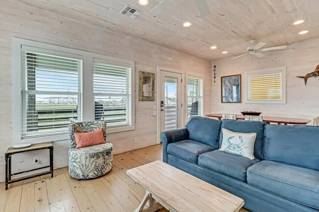 Foto del edificio - 2727 Eleventh Street-SI ID1023271P