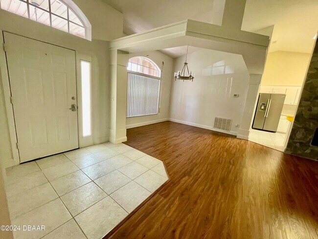 Foto del edificio - 137 Bryan Cave Rd