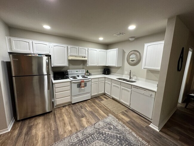 Building Photo - 11915 Metmora Ct