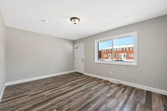 Building Photo - 405 Barnett Rd