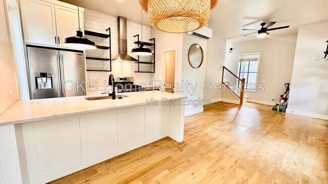 Foto del edificio - 941 Pedalers Ln