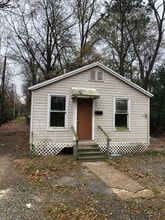 Building Photo - 7409 Southern Ave