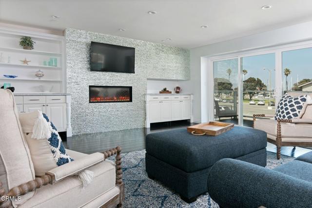 Foto del edificio - 3373 Harbor Blvd