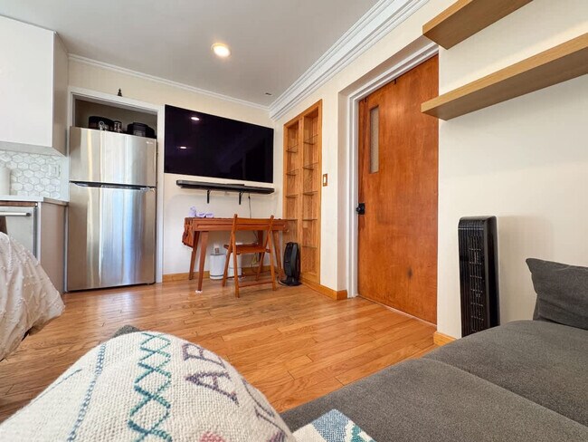 Foto del edificio - 3148 College Ave