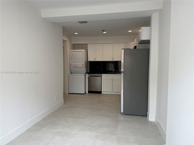 Foto del edificio - 1256 NE 110th Terrace