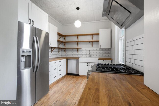 Foto del edificio - 1431 E Montgomery Ave
