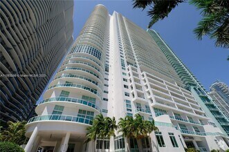 Building Photo - 1800 N Bayshore Dr