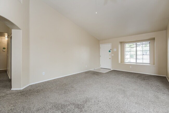 Foto del edificio - 9491 E Caldwell Dr
