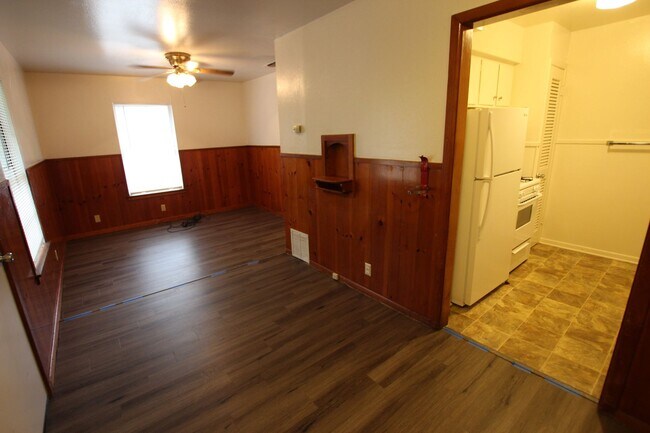 Foto del edificio - Adorable 1 bedroom 1 bath in the heart of Tyler!