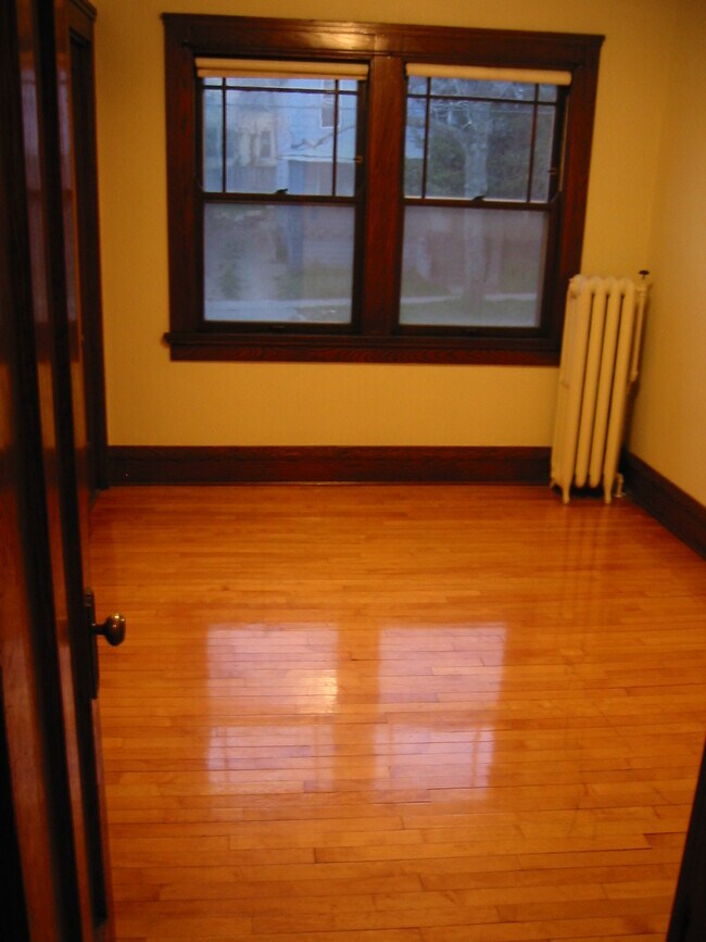 Building Photo - 318 Norris Ct