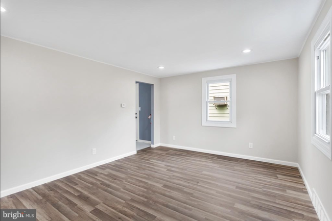 Building Photo - 19 Millard Terrace