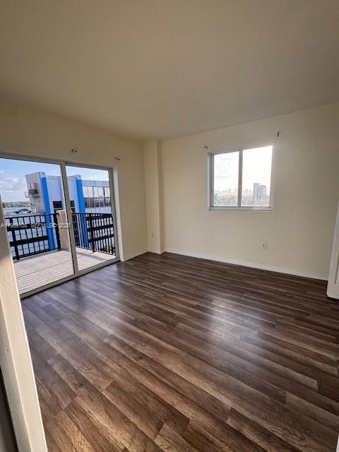 Building Photo - 3410 Coral Wy