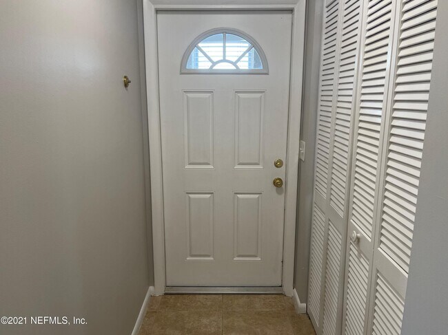 Foto del edificio - 313 North St