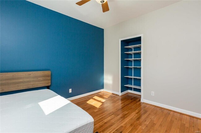 Build-in bookshelf in bedroom 1 - 323 Clara Ave